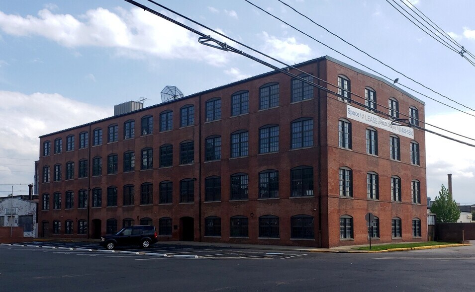 Primary Photo Of 420 NW 5th St, Evansville Office For Lease