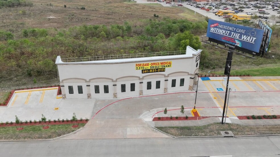 Primary Photo Of 18177 Gulf Fwy, Webster Office For Lease