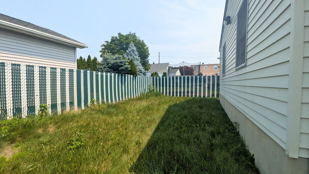 More Photos Of 245 Union St, Lodi Office For Sale