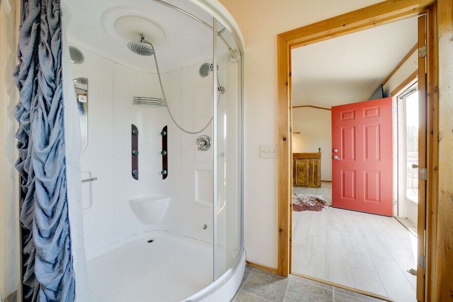 More Photos Of 104 Circle Rd, Newport Manufactured Housing Mobile Home Park For Sale