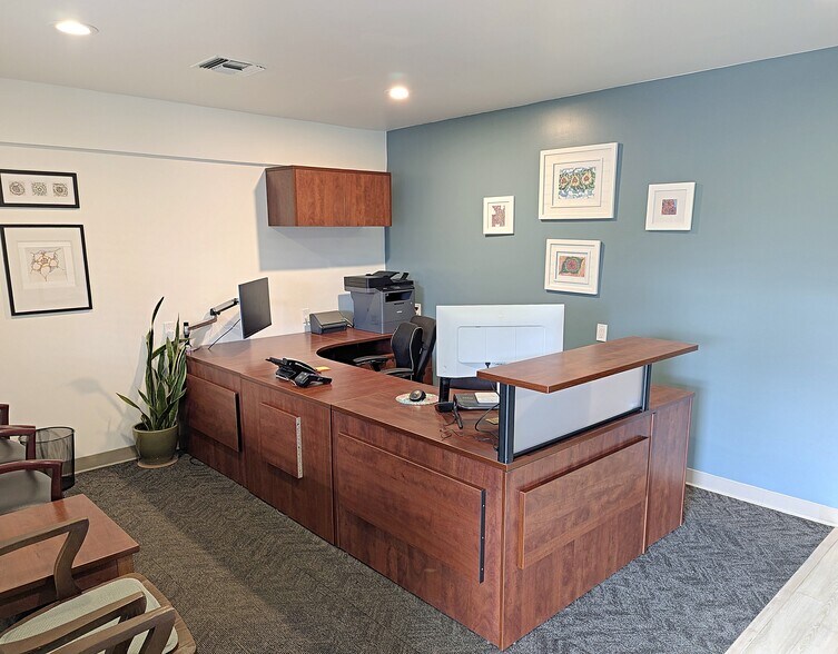 More Photos Of 465 March Ave, Healdsburg Medical For Lease