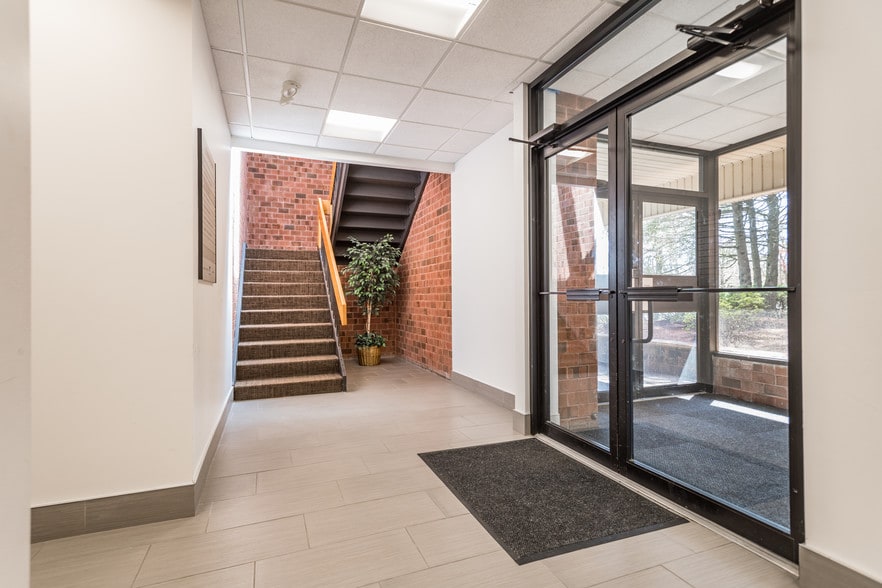 More Photos Of 72 River Park, Needham Office For Lease