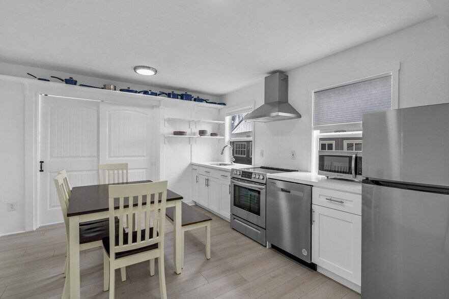 More Photos Of 126 NE 4th Ave, Delray Beach Apartments For Sale