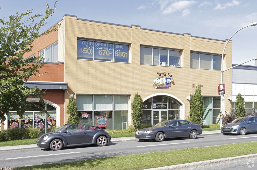 More Photos Of 395-425 Rue Saint-Charles O, Longueuil Supermarket For Lease