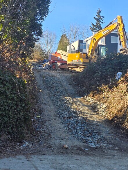 More Photos Of 12149 Des Moines Memorial Drive South, Seattle Land For Sale