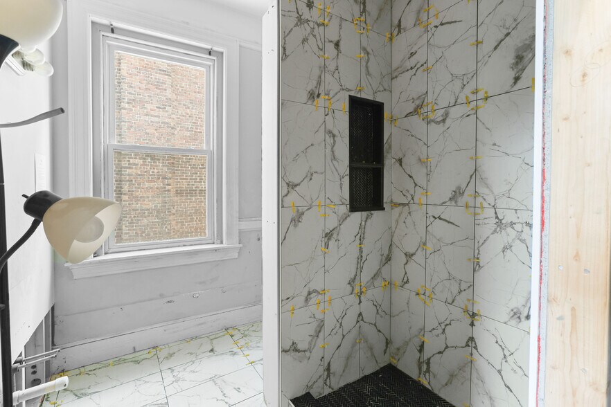 More Photos Of 31-33 Summer St, Pawtucket General Retail For Sale