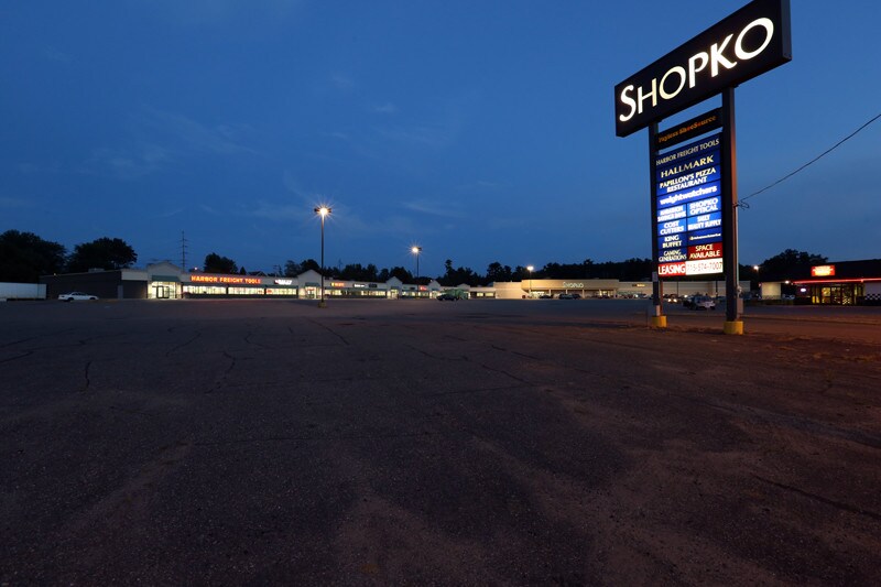 More Photos Of 1029-1101 E Grand Ave, Rothschild Department Store For Lease