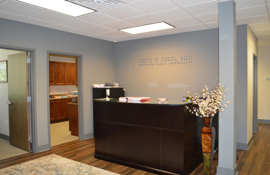 More Photos Of 2699 Fessey Ct, Nashville Office For Sale