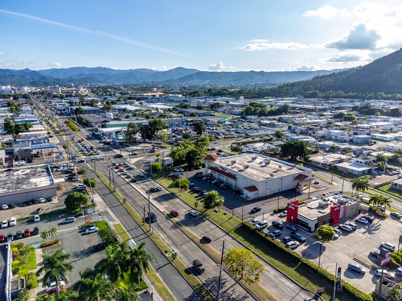 More Photos Of 101 PR-1, Caguas Drugstore For Sale