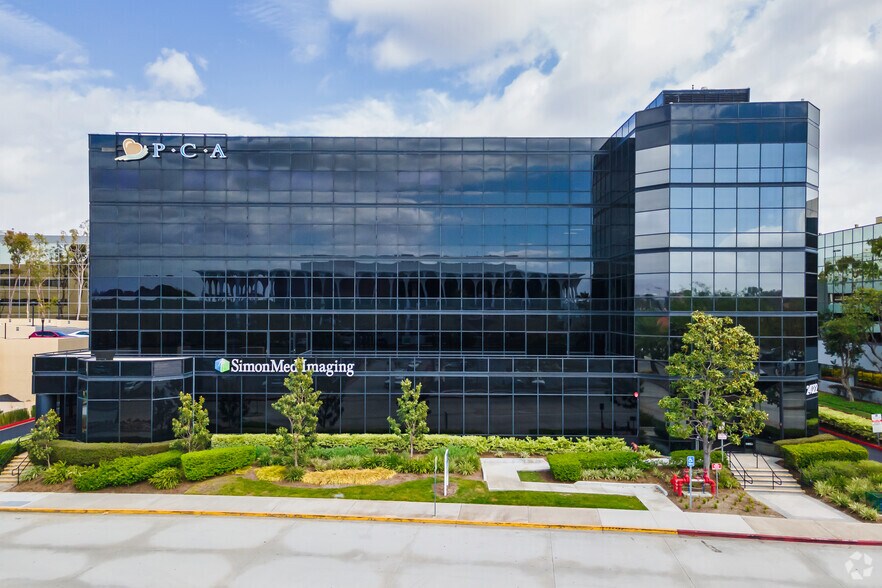 More Photos Of 24022 Calle de la Plata, Laguna Hills Medical For Lease