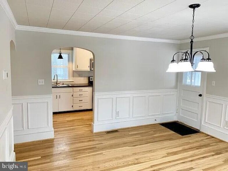 More Photos Of 936-940 Lititz Pike, Lititz Flex For Sale