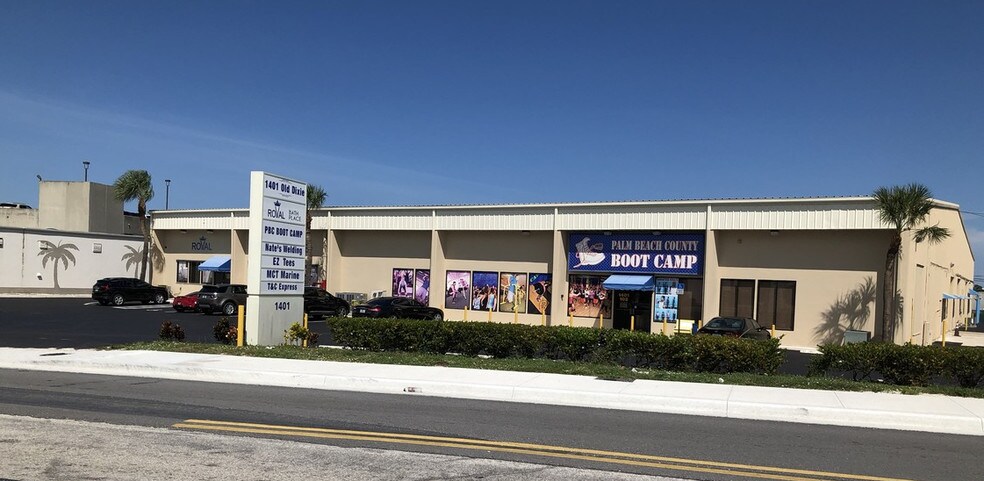 More Photos Of 1401 Old Dixie Hwy, West Palm Beach Showroom For Sale