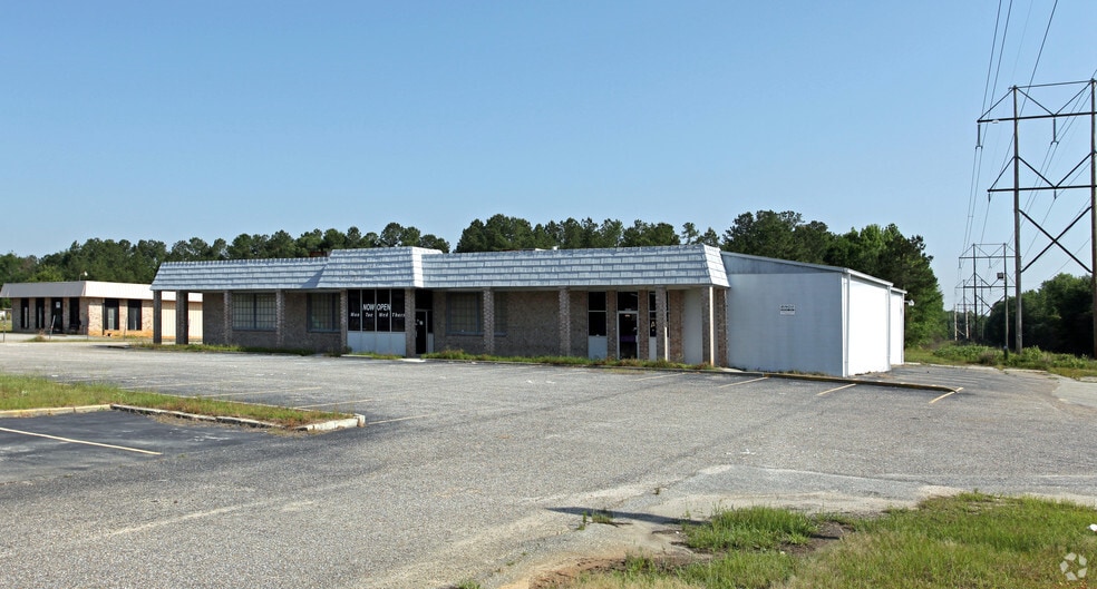 Primary Photo Of 3491 Broad St, Shaw Afb Freestanding For Sale