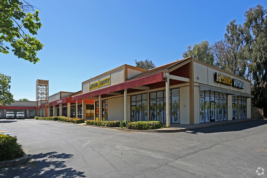 More Photos Of 5800 Madison Ave, Sacramento General Retail For Lease