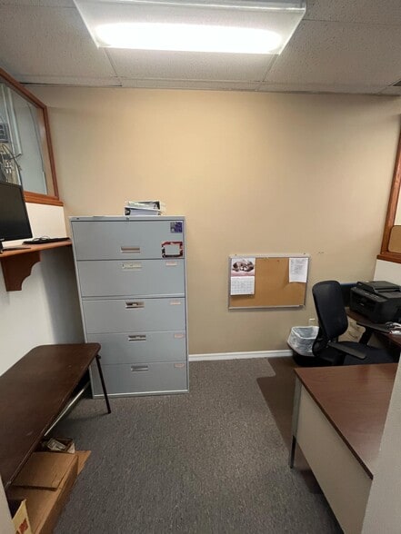 More Photos Of 2935 SE 58th Ave, Ocala Storefront Retail Office For Sale