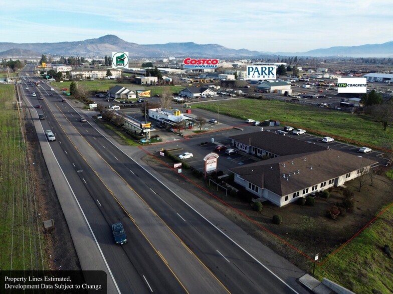 More Photos Of 1710 E Pine, Central Point Medical For Lease