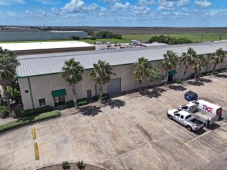 More Photos Of 5655 Bear Ln, Corpus Christi Industrial For Sale