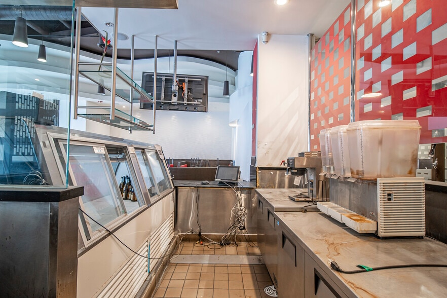 More Photos Of 580 N Atlantic Blvd, Monterey Park Apartments For Lease