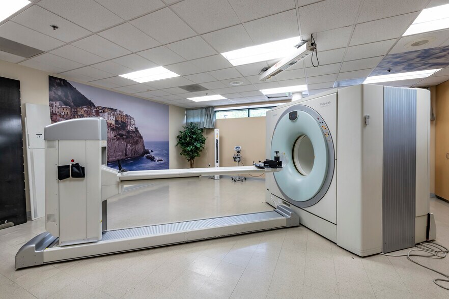 More Photos Of 400 Taylor Blvd, Pleasant Hill Medical For Lease