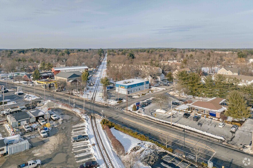 More Photos Of 4 Middlesex Ave, Wilmington Freestanding For Sale