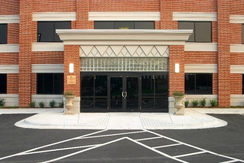 More Photos Of 500 W Main St, Branson Office For Lease
