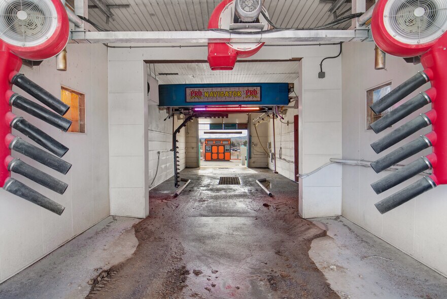 More Photos Of 1730 Mountain City Hwy, Elko Carwash For Sale