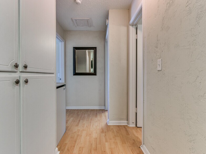 More Photos Of 16446 NE 23rd St, Choctaw Office Residential For Sale