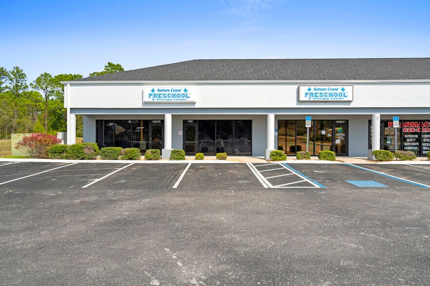 More Photos Of 5707 S Suncoast Blvd, Homosassa Storefront Retail Office For Lease