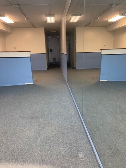 More Photos Of 187-191 Broadway, Amityville Storefront For Lease