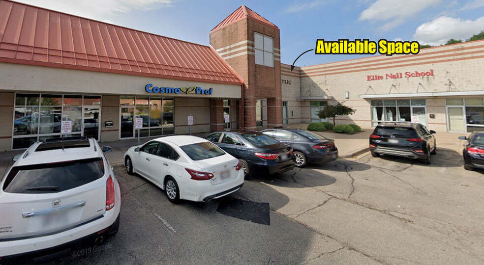 Primary Photo Of 1725-1734 Thierer Rd, Madison General Retail For Lease