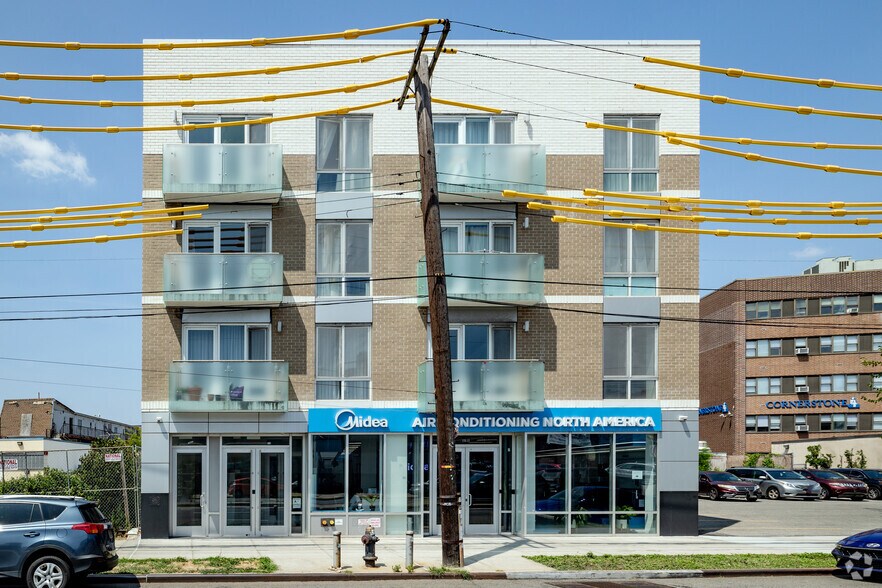 More Photos Of 15815 Union Tpke, Flushing Storefront Retail Residential For Sale