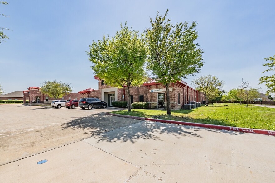 More Photos Of 416 Village Dr, Murphy Medical For Lease