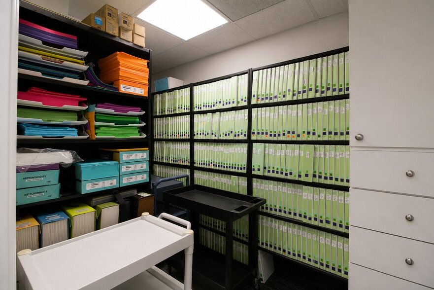 More Photos Of 555 Biltmore Way, Coral Gables Medical For Sale