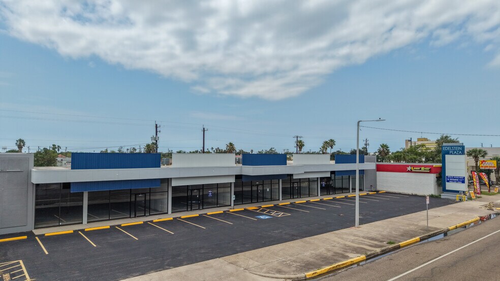 Primary Photo Of 410 E University Dr, Edinburg Storefront For Lease