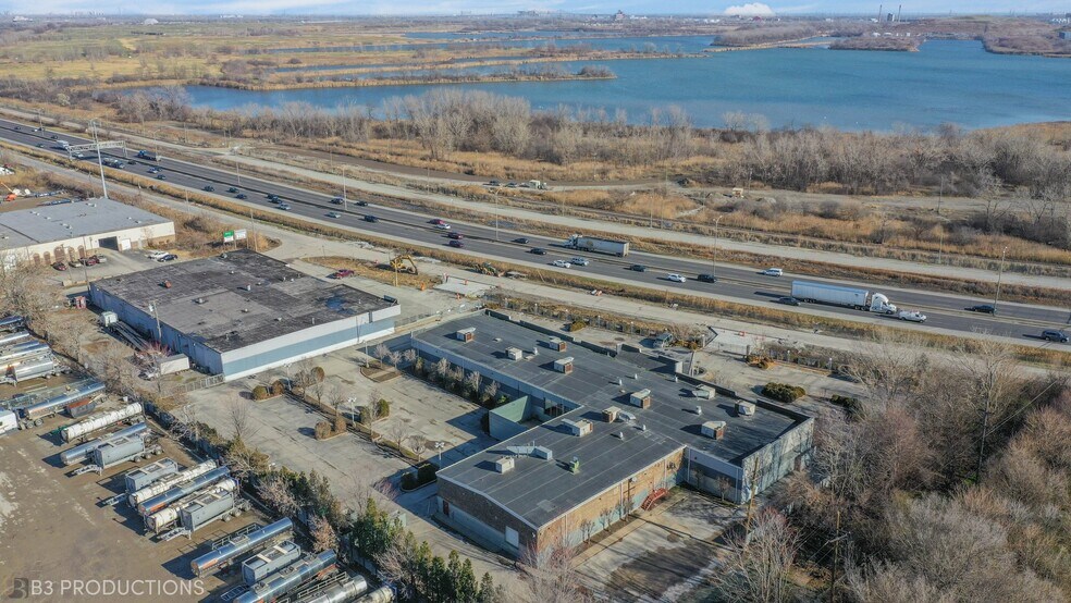 More Photos Of 12054 S Doty Ave, Chicago Warehouse For Sale