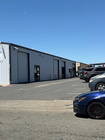 More Photos Of 3755 Omec Cir, Rancho Cordova Warehouse For Sale