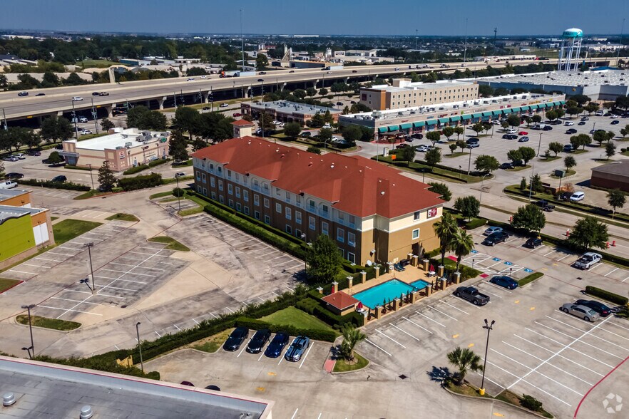 More Photos Of 2006 Katy Mills Blvd, Katy Hotel For Sale