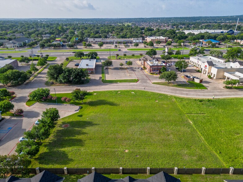 More Photos Of 1100 Crawford Ave, Granbury Land For Sale