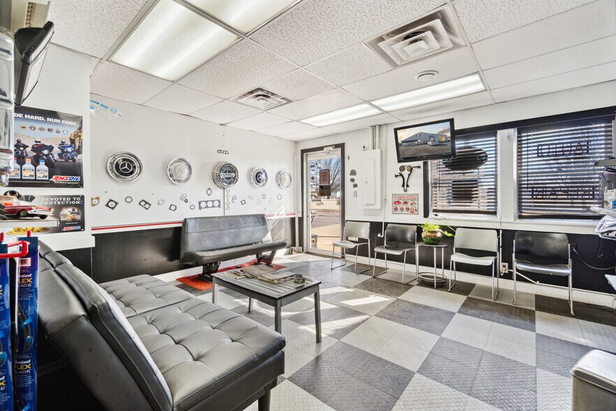 More Photos Of 14340 State Route 58, Oberlin Freestanding For Sale