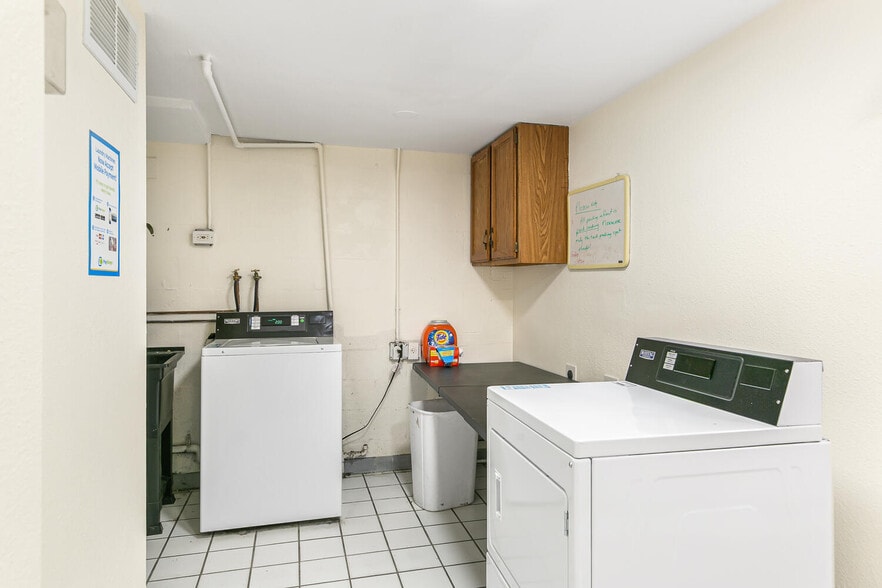 More Photos Of 1152 York St, Denver Apartments For Sale