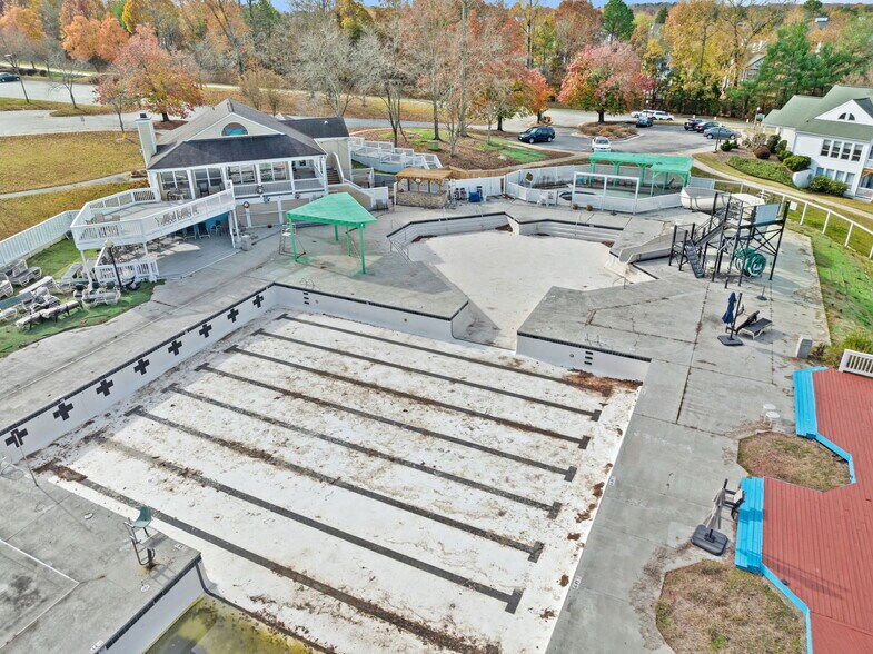 More Photos Of 1903 Adams Farm Pky, Greensboro Sports And Entertainment For Sale