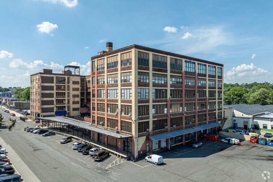 More Photos Of 5070-5080 Parkside Ave, Philadelphia Loft Creative Space For Lease