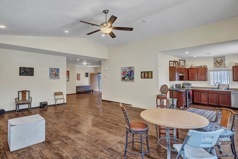 More Photos Of 5690 Boulder Hwy, Las Vegas Storefront Retail Office For Sale