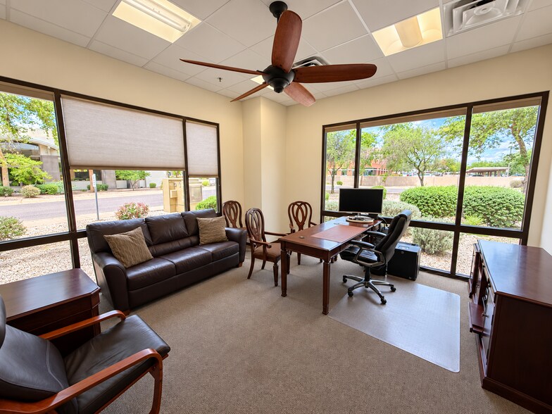 More Photos Of 9965 N 95th St, Scottsdale Medical For Sale