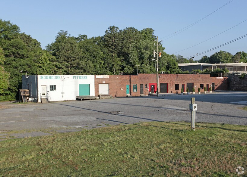 Primary Photo Of 2652 S Cobb Dr, Smyrna Flex For Lease