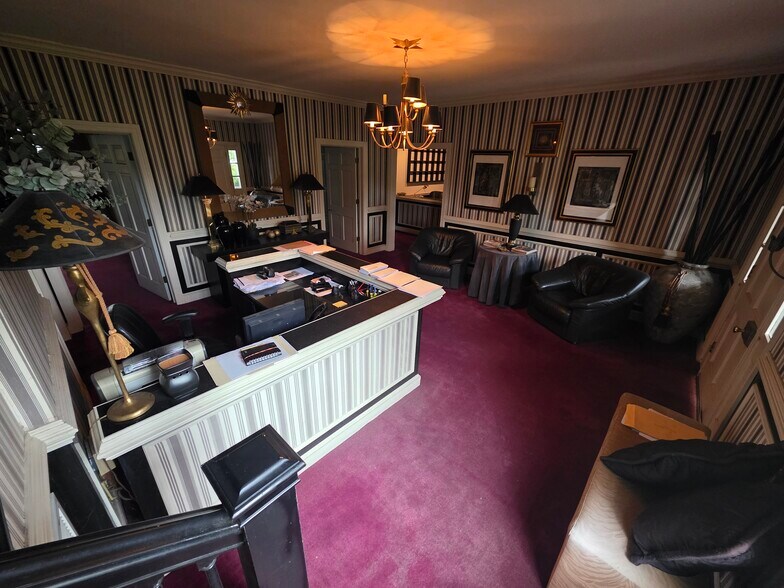 More Photos Of 10101 Iron Bridge Rd, Chesterfield Office For Sale