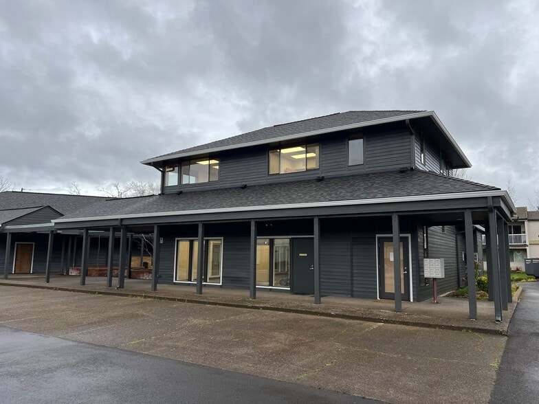 Primary Photo Of 1925 Bailey Hill Rd, Eugene Office For Lease