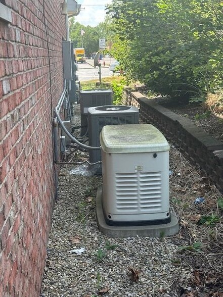 More Photos Of 9421 Joliet St, Saint John Medical For Sale