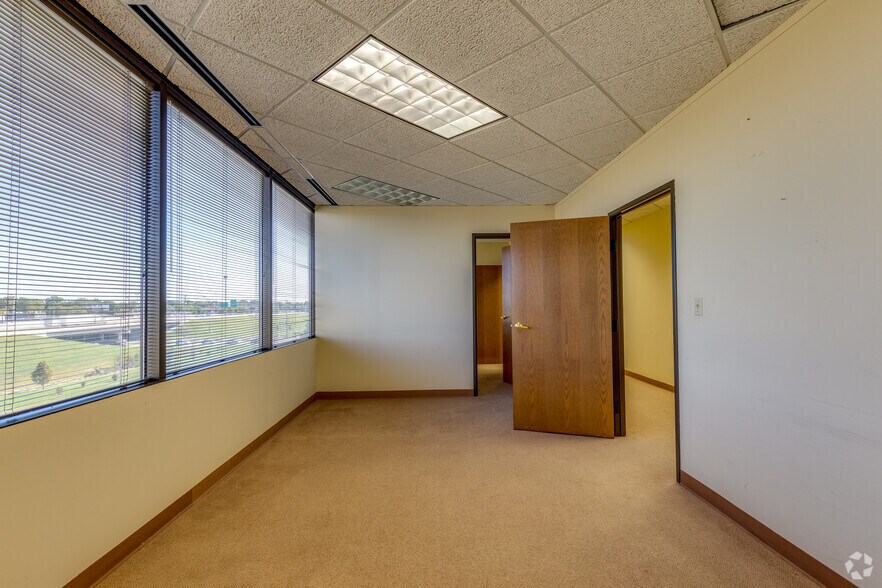 Photo of 4th Floor Ste 412
