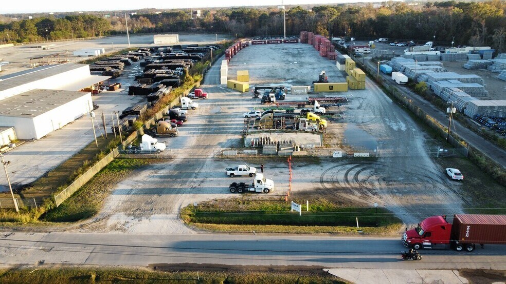 More Photos Of 420 Telfair Road, Garden City Land For Lease